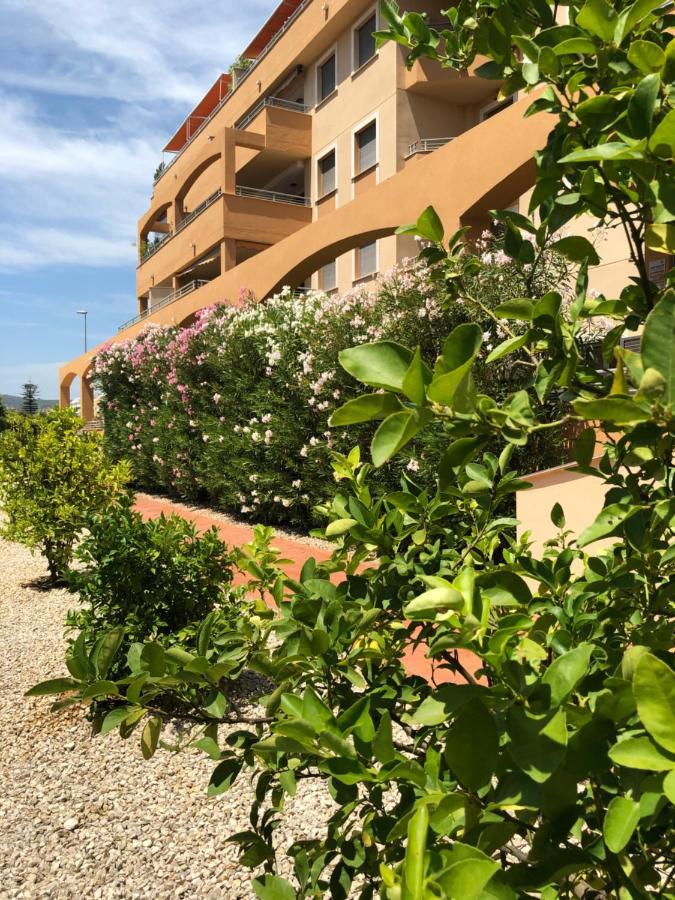Denia Deluxe Beach & City Exteriör bild